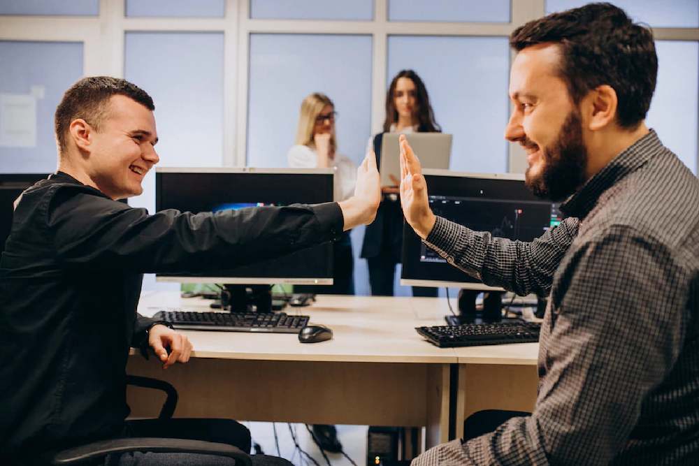 ¿Qué es un CRM y cómo puede ayudarte a crecer tu negocio?